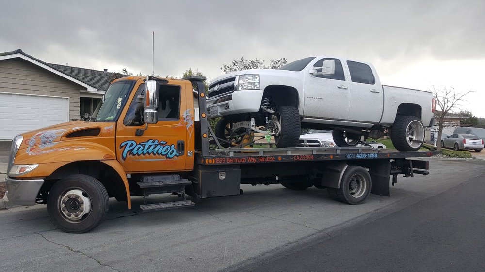 Patino's Towing